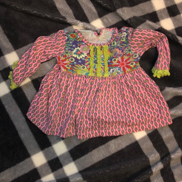 Flit & Flitter Sassy Top - Picture 1 of 2